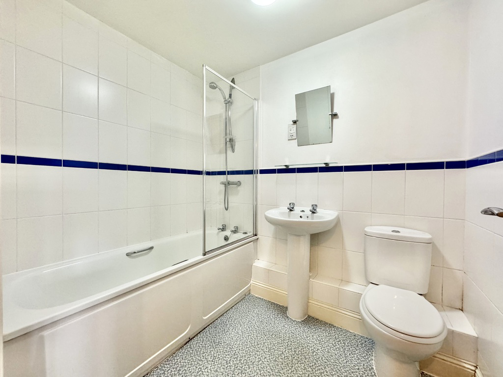 Monmouth Court, Bindon Road, Taunton, photo 10