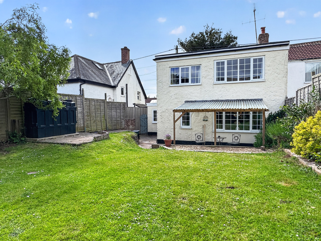 Silver Street, Willand, Cullompton, Devon, EX15 2RG