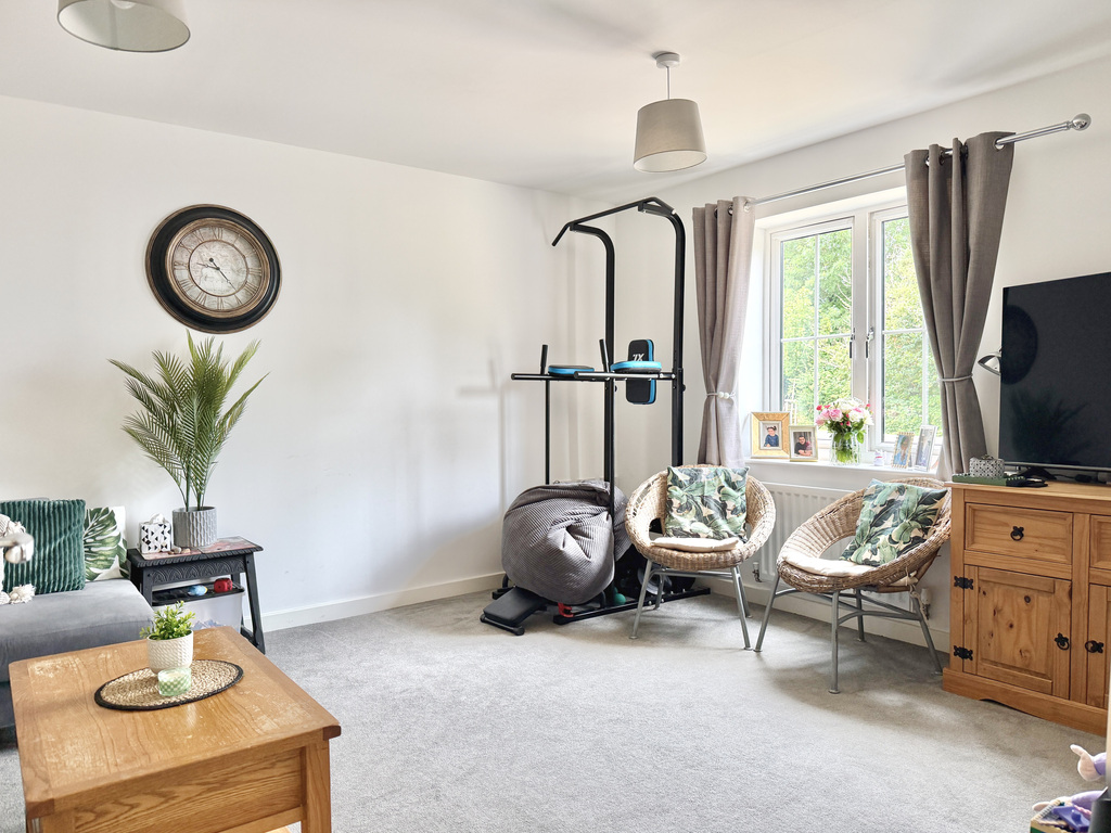 Wathen Court, Gillingham, SP8 4YS, photo 7