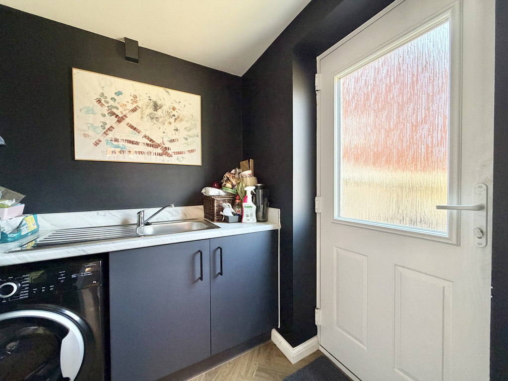 Ashmeads Close, Rumwell, photo 18