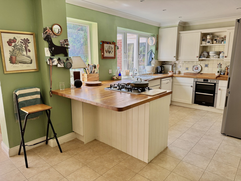 Sorley Close, Marlborough, Wiltshire, photo 12