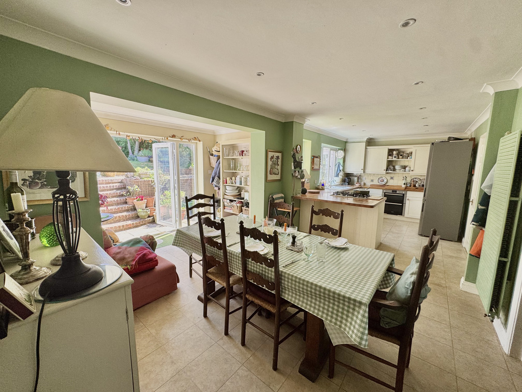 Sorley Close, Marlborough, Wiltshire, photo 11