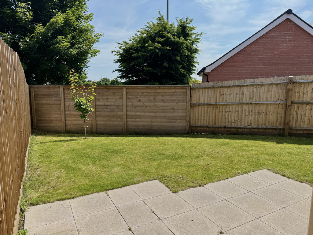 Winchcombe Avenue, Devizes, Wiltshire, photo 16