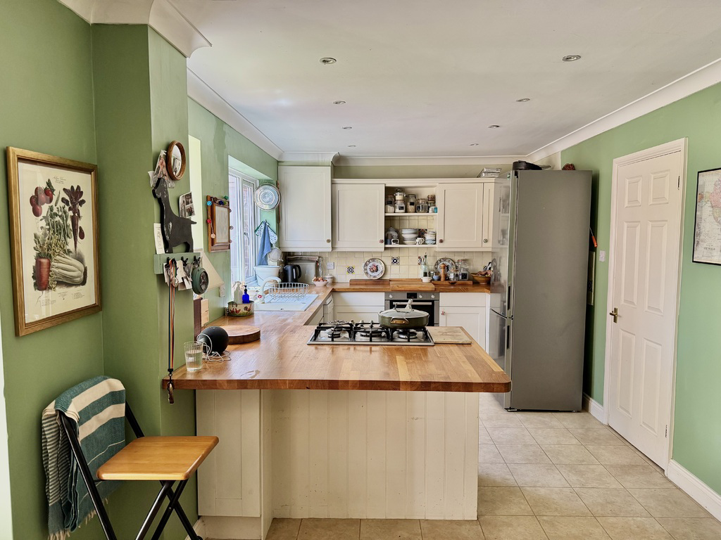 Sorley Close, Marlborough, Wiltshire, photo 13