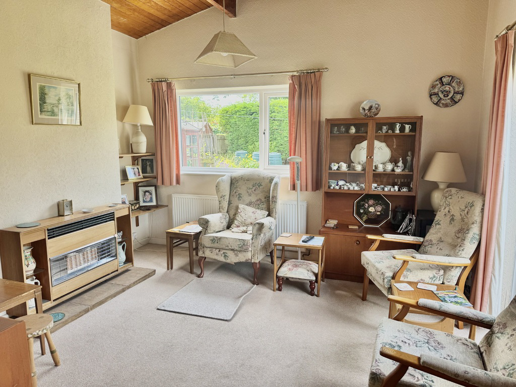 Victoria Road, Devizes, Wiltshire, photo 6