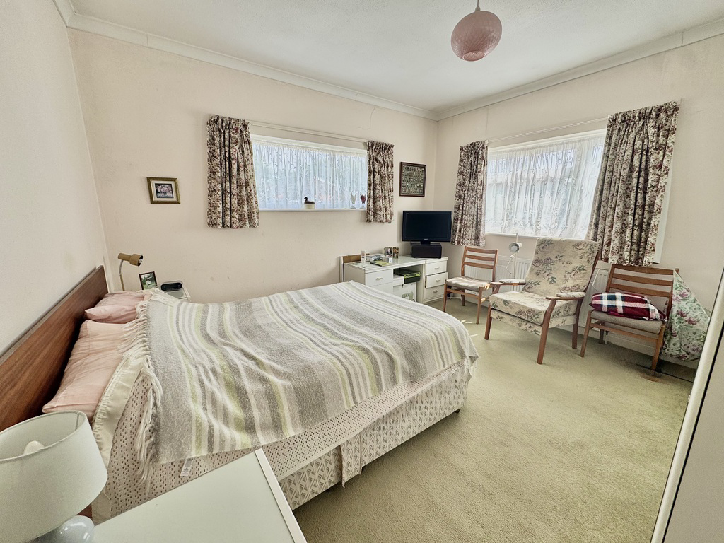 Victoria Road, Devizes, Wiltshire, photo 9