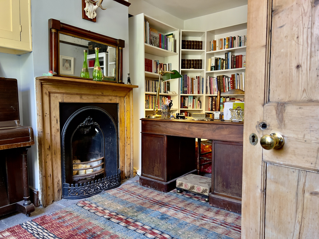 Mulberry House, Stogursey, Somerset, photo 4