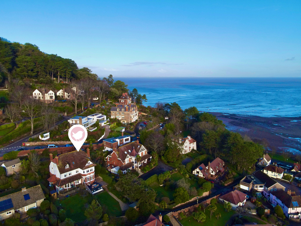 North Hill, Minehead - Spacious family home with stunning views