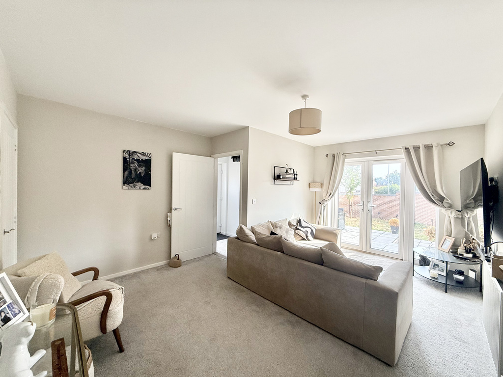 Sisken Place, Houndstone, Yeovil, Somerset, photo 7