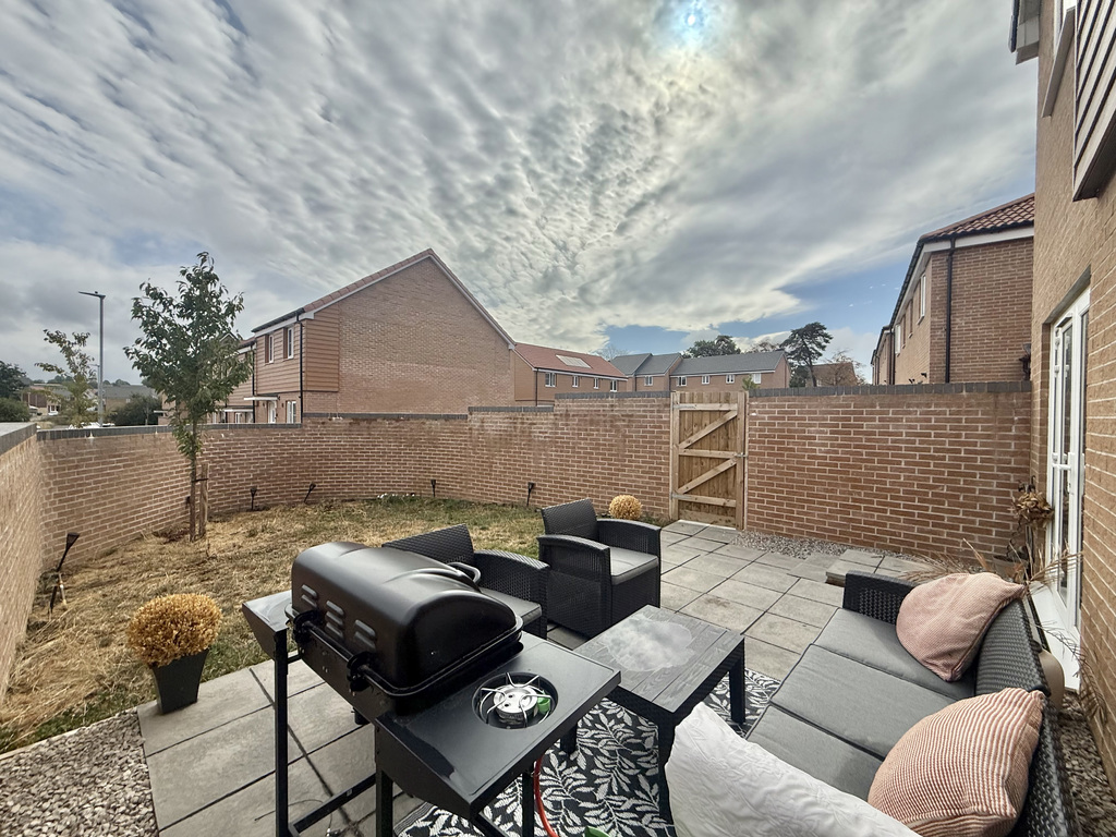 Sisken Place, Houndstone, Yeovil, Somerset, photo 23