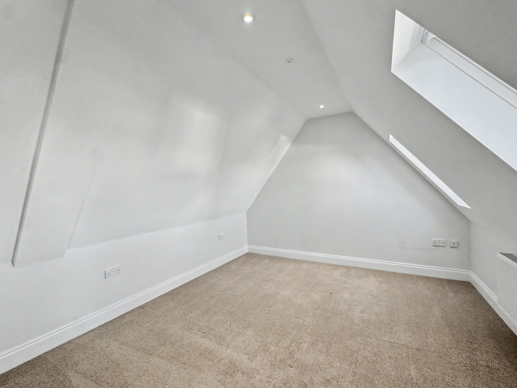Flat 8, The Old Rectory, Somerleigh Road, Dorchester, Dorset, photo 12