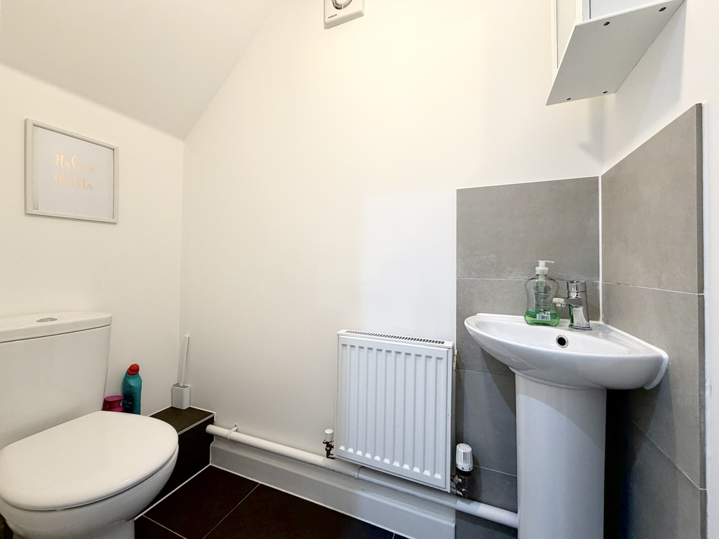 Harbour Crescent, Highbridge, Somerset, photo 16