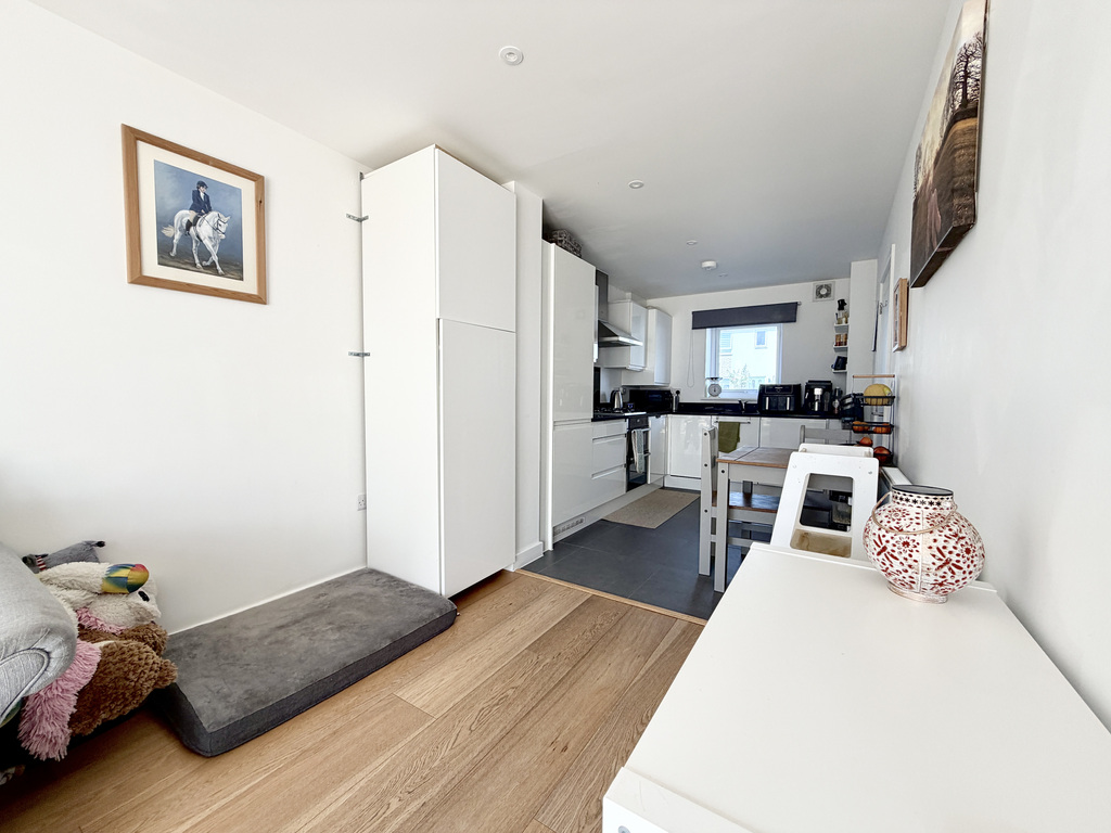 Harbour Crescent, Highbridge, Somerset, photo 4