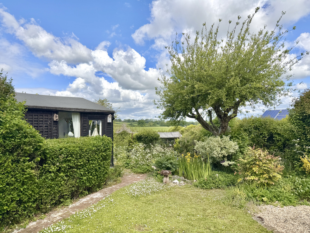 The Common, East Stour, Dorset, SP8 5NB, photo 28