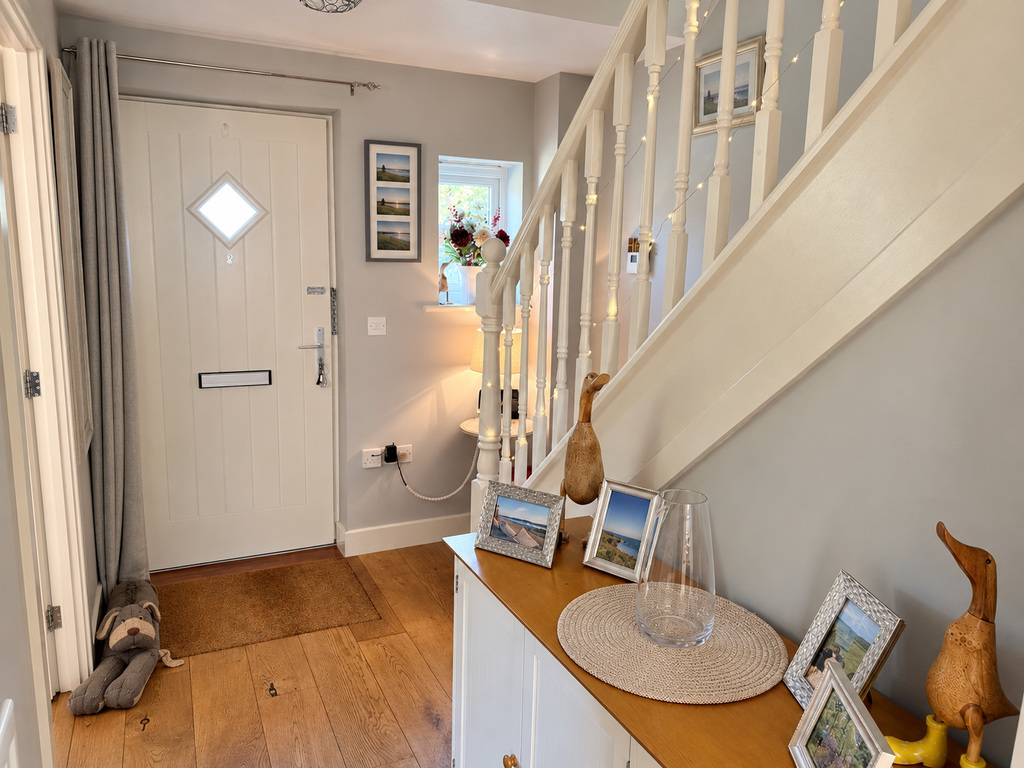 Cossor Rd, Pewsey, SN9 5HX, photo 12