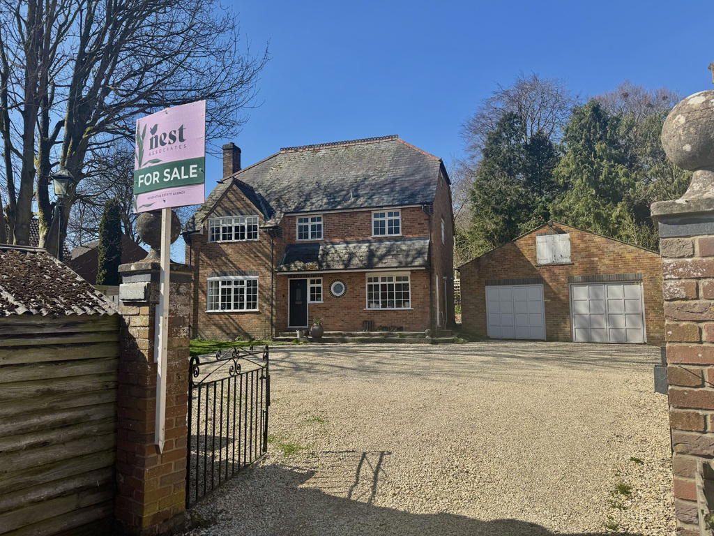 Lottage Road, Aldbourne, Wiltshire