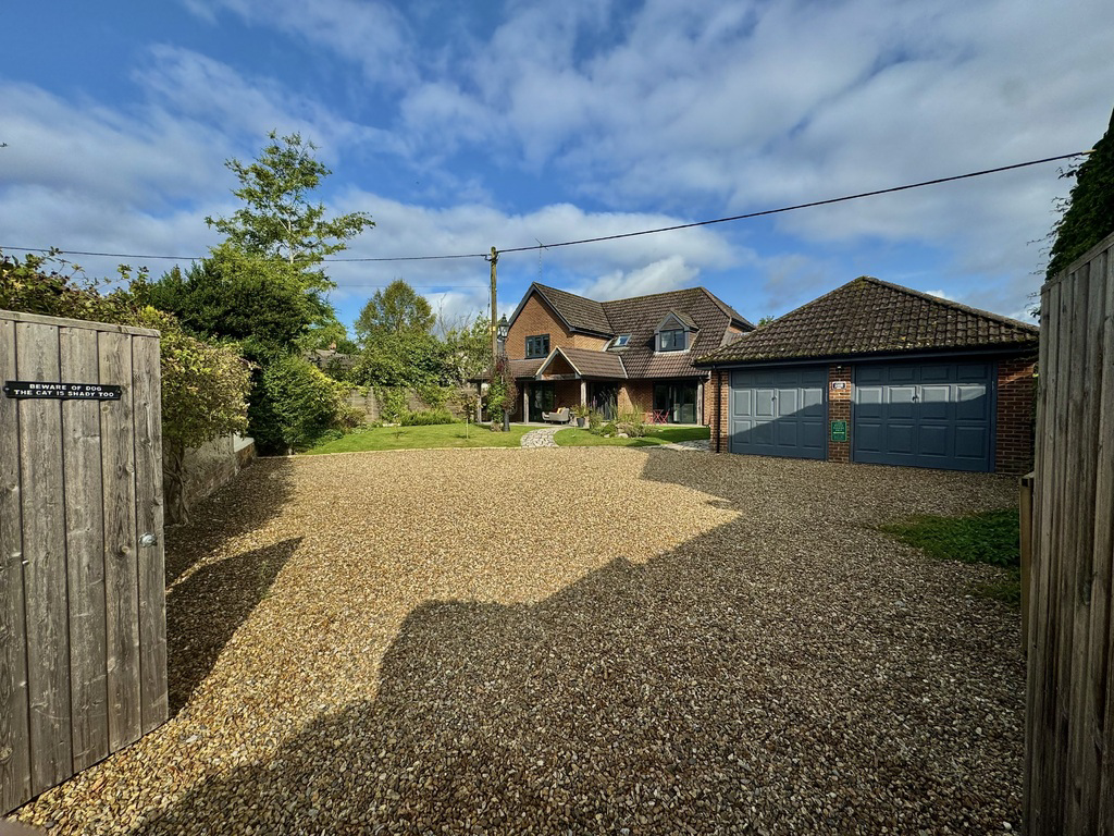 The Gardens, Upavon, SN9 6FA