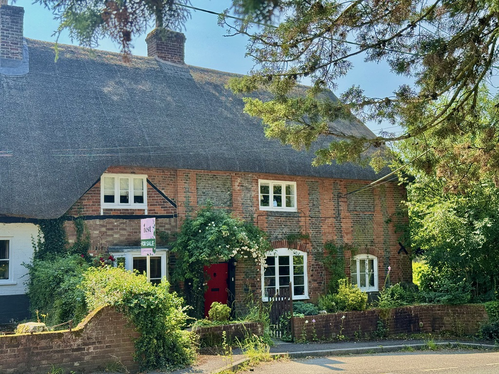 Oare, Wiltshire, SN8 4JA