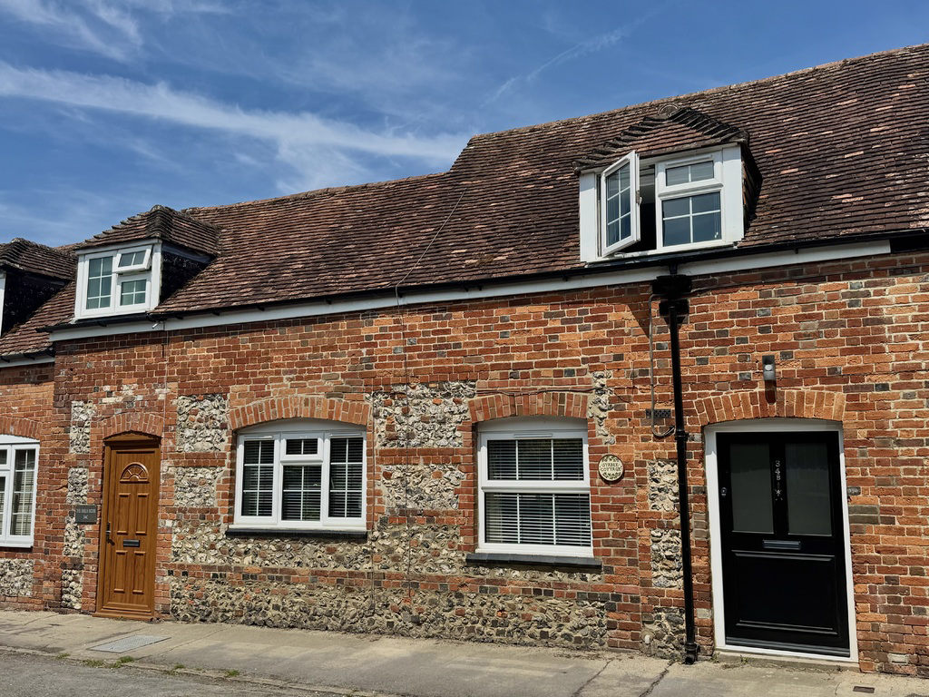 High Street, Ramsbury, SN8 2QP