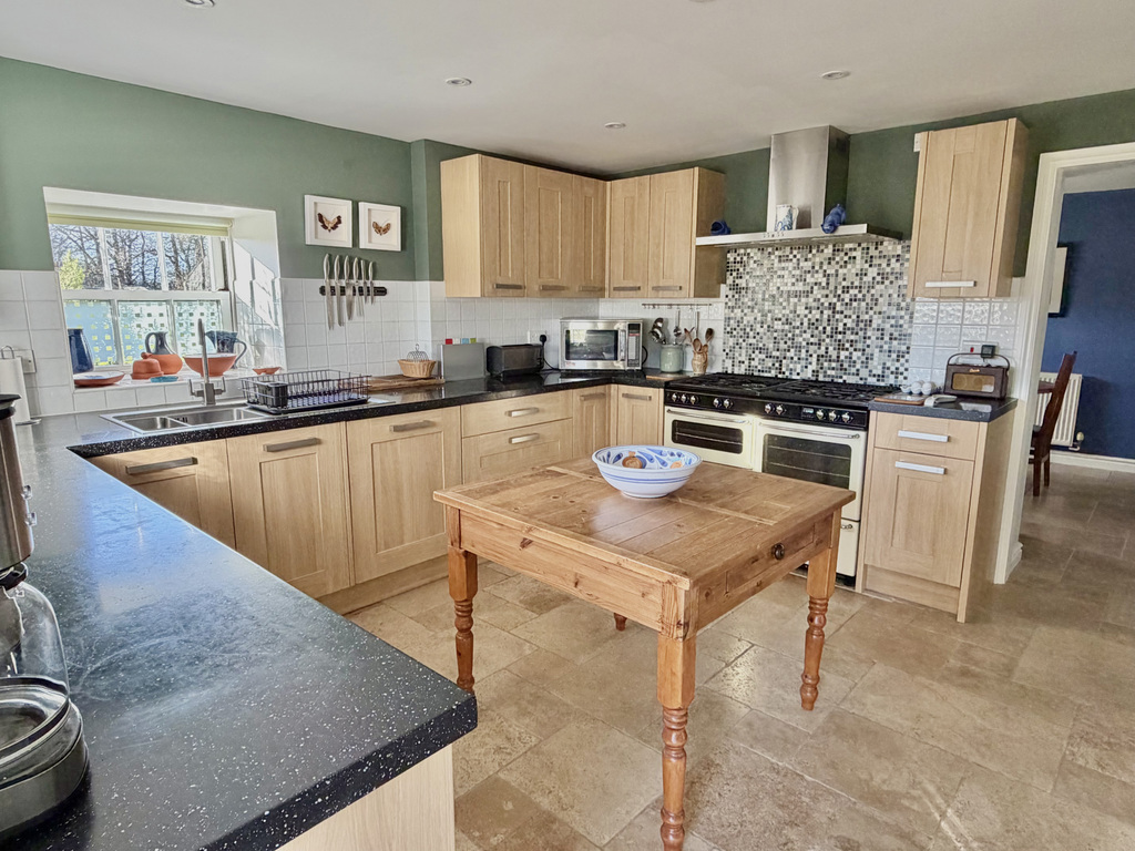 Bowes Court, Thomas Wyatt Road, Devizes, Wiltshire, photo 11