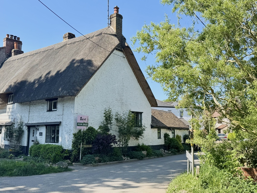 Lottage Road, Aldbourne, SN8 2DL