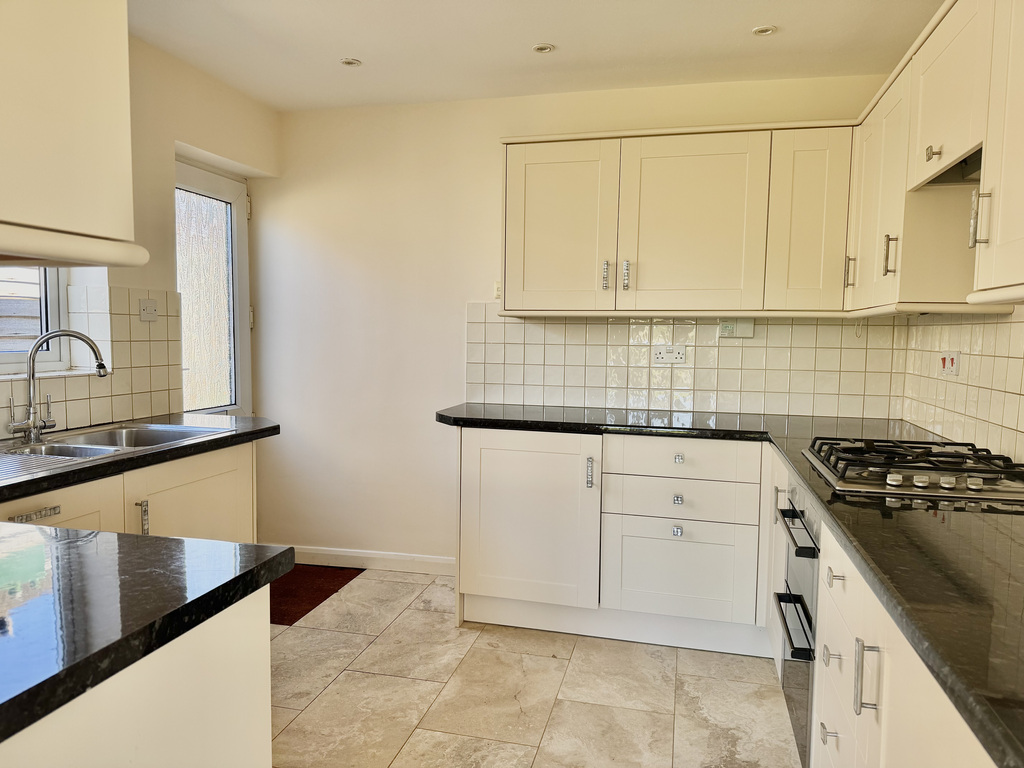 Church Hill Rise, Bromham, Wiltshire, photo 8