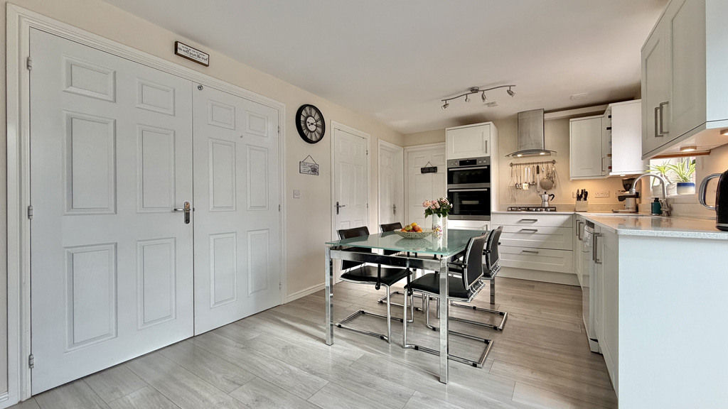 Aspin Close, Wellington, Somerset, photo 6