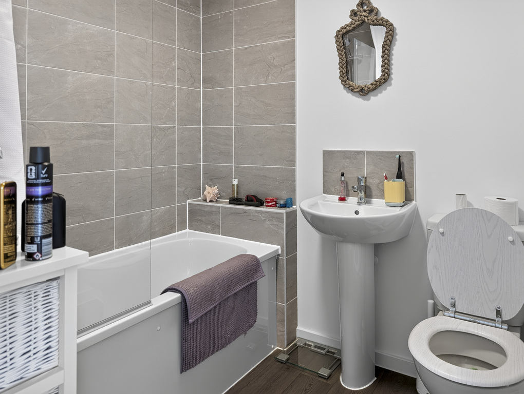 Goodiford Crescent, Cullompton, Devon, EX15 1ZS, photo 10