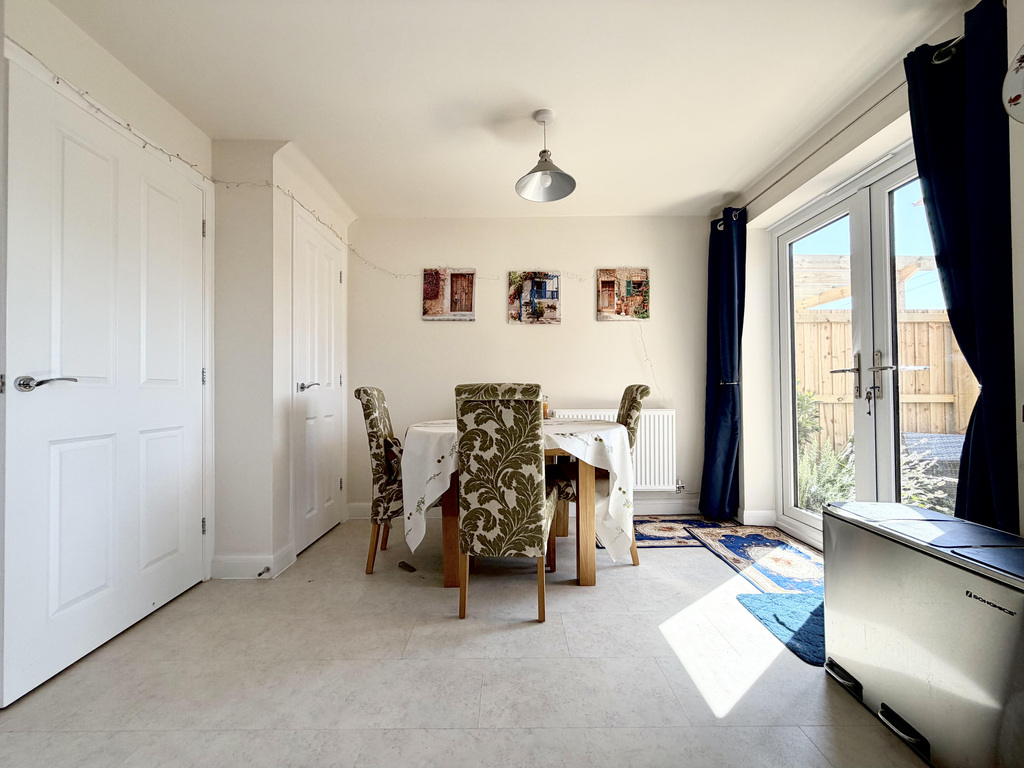 Exlana Drive, Highbridge, Somerset, photo 5