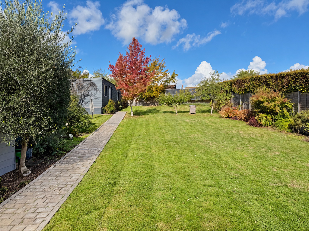 Devizes Road, Upavon, SN9 6ED, photo 25