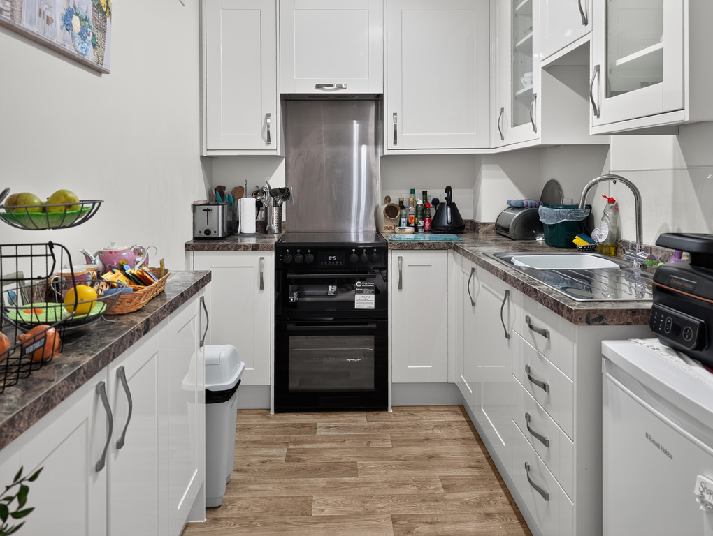 Trafalgar Court, Uffculme, Devon, EX15 3XL - Retirement Apartment, photo 2