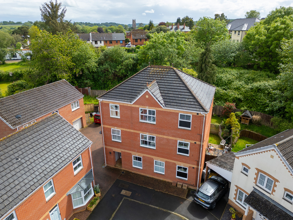 Raleigh Drive, Cullompton, Devon, EX15 1FZ