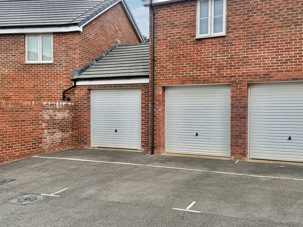 Kingfisher Drive, Houndstone, Yeovil, Somerset, photo 33