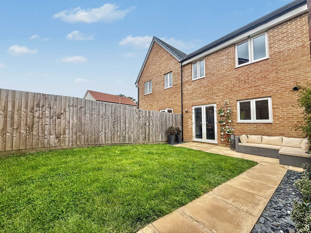 Kingfisher Drive, Houndstone, Yeovil, Somerset, photo 31