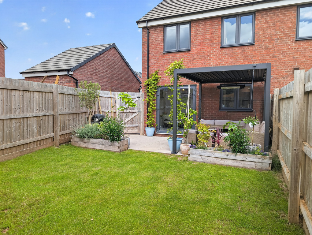 Enclosed Rear Garden