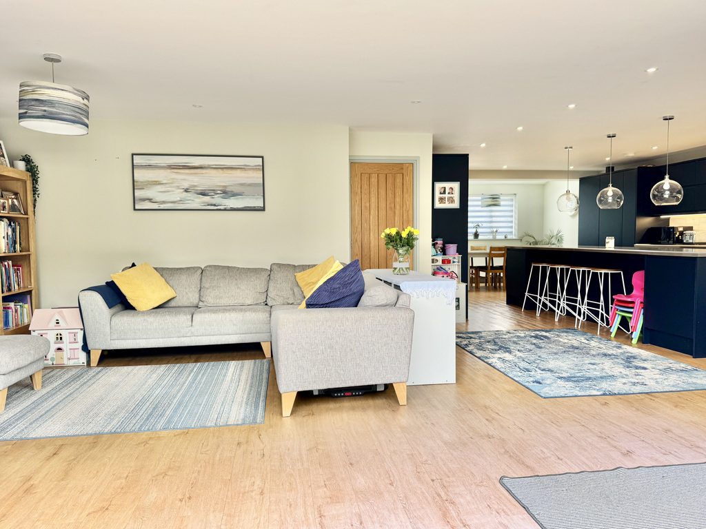 Head Weir Road, Cullompton, Devon, EX15 1NN, photo 9