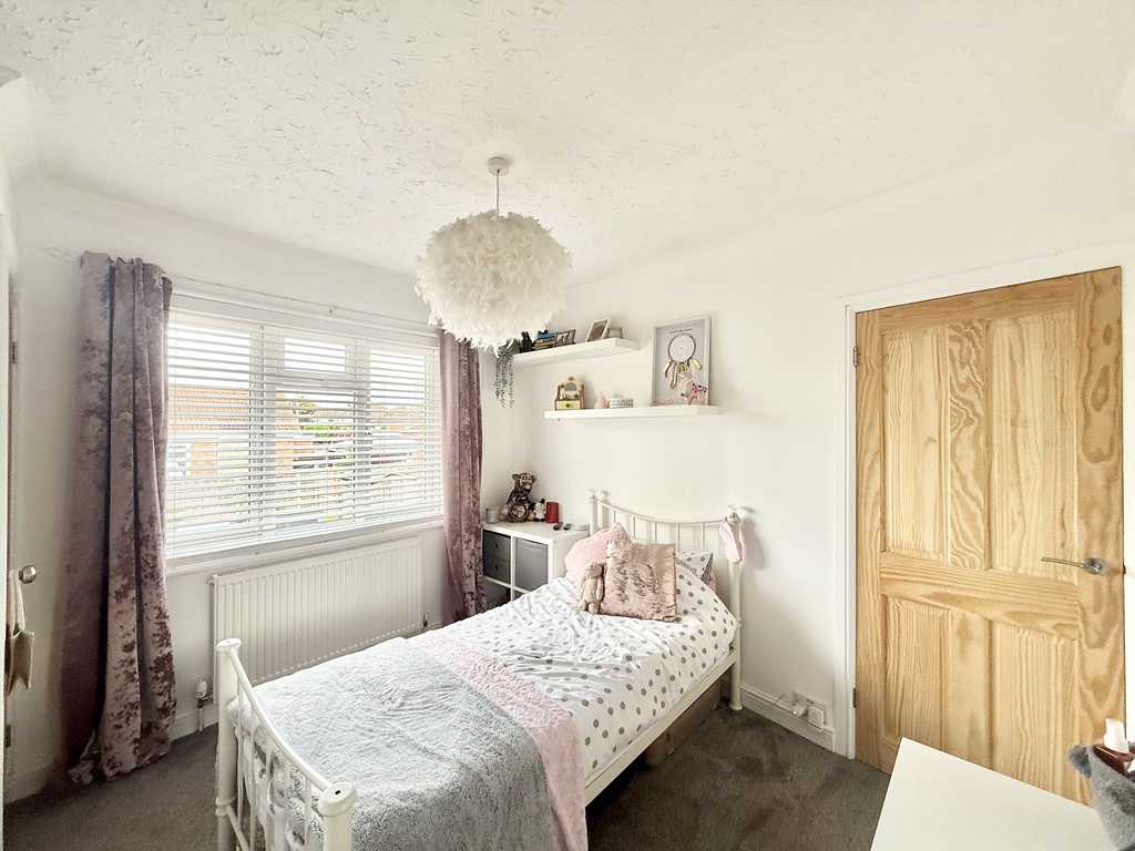 Albert Close, Yeovil, Somerset, photo 23