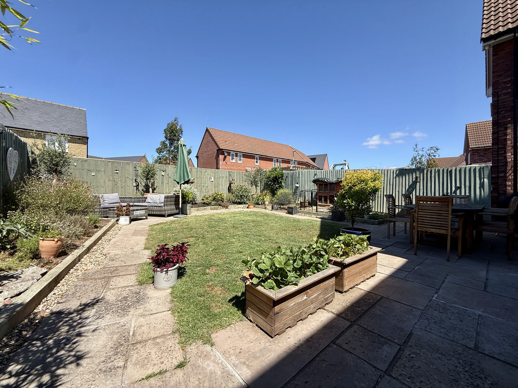 Pyrus Walk - Willstock Village, photo 9