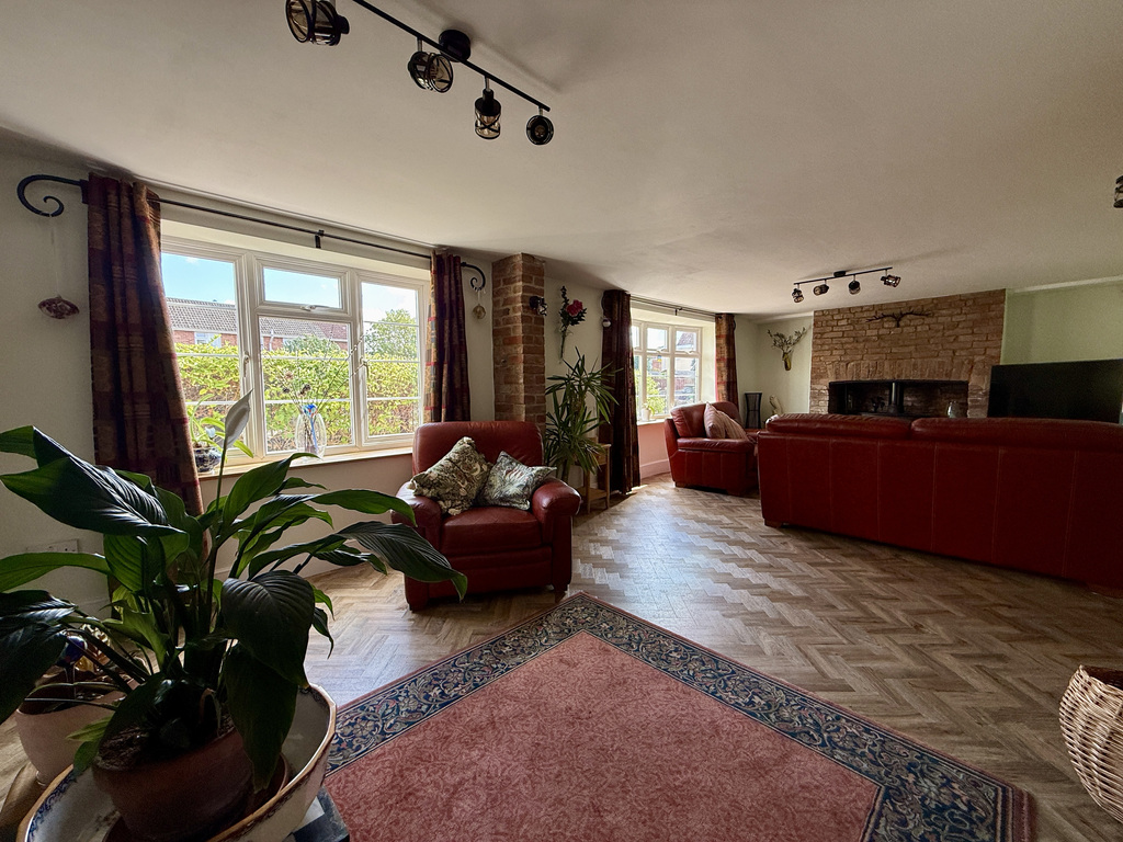 Brookside Road, Combwich,, photo 3