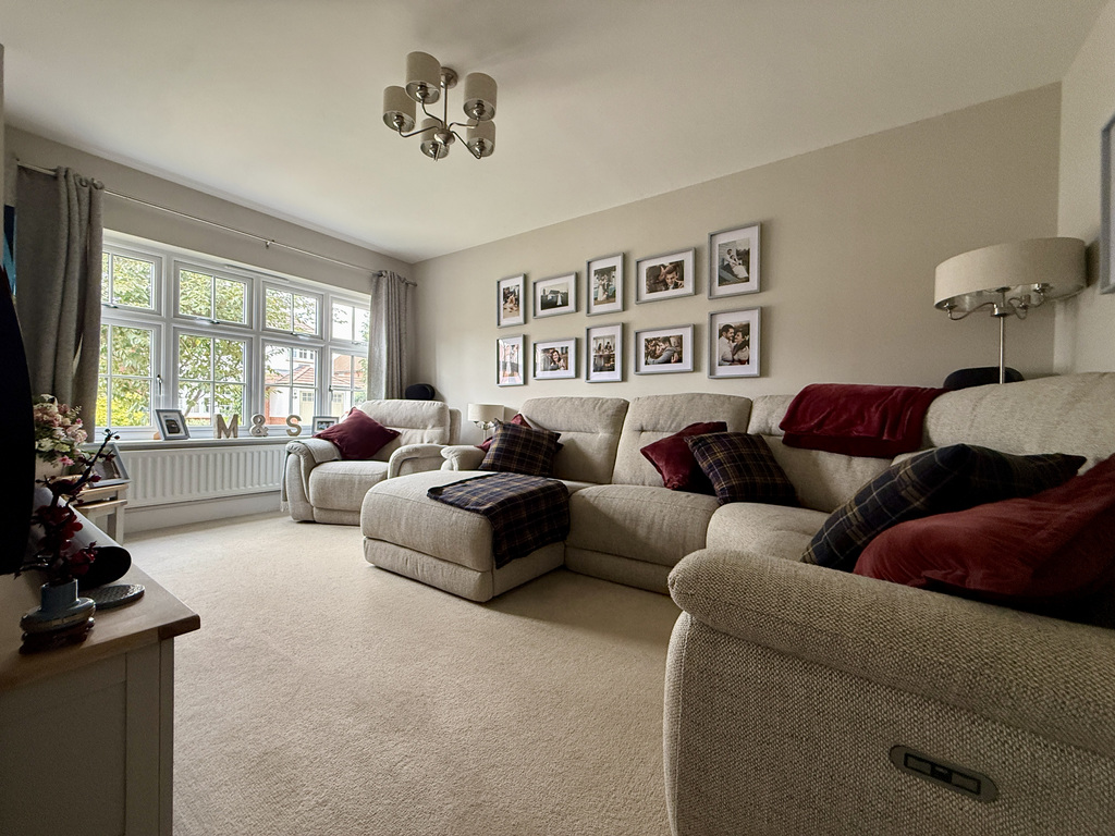 Reed Bed Close, Chilton Trinity, Bridgwater, Somerset, photo 2
