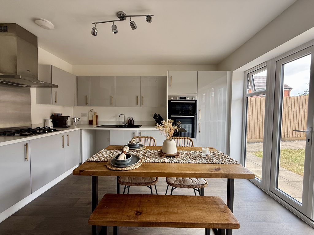 Marigold Road, Bridgwater, Somerset, photo 2