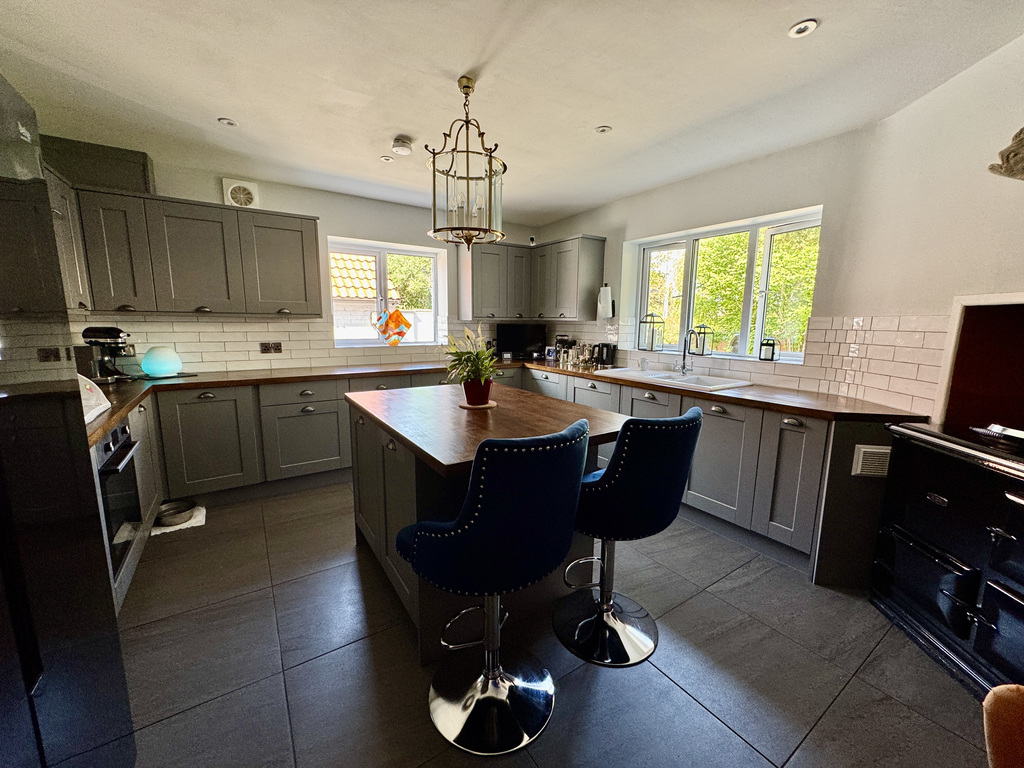 Maple Tree House, Stretcholt Lane, Stretcholt, Bridgwater, Somerset