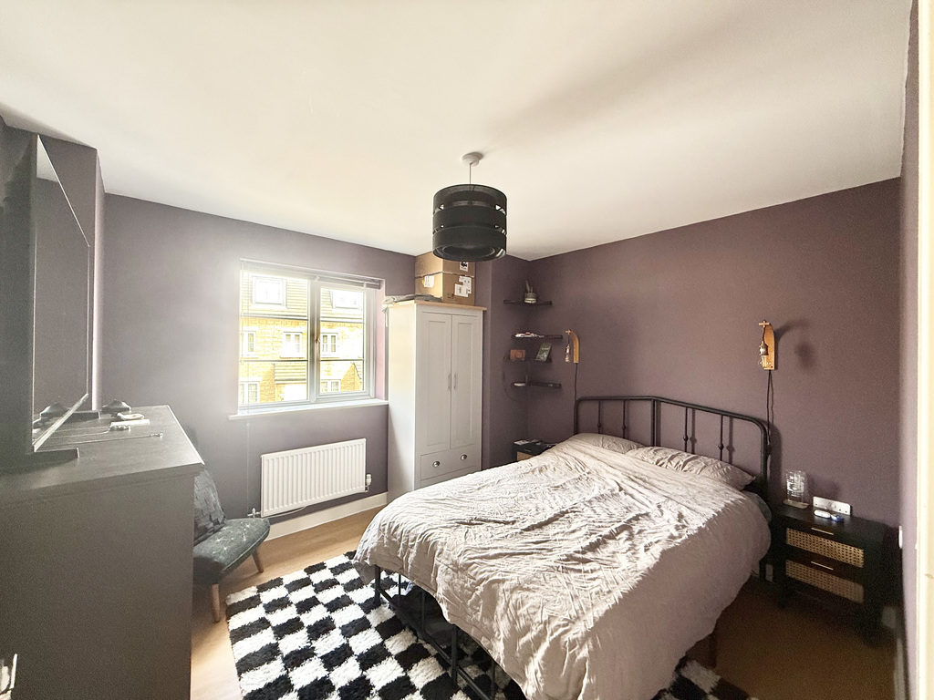 Montacute Road, Houndstone, Yeovil, Somerset, photo 14