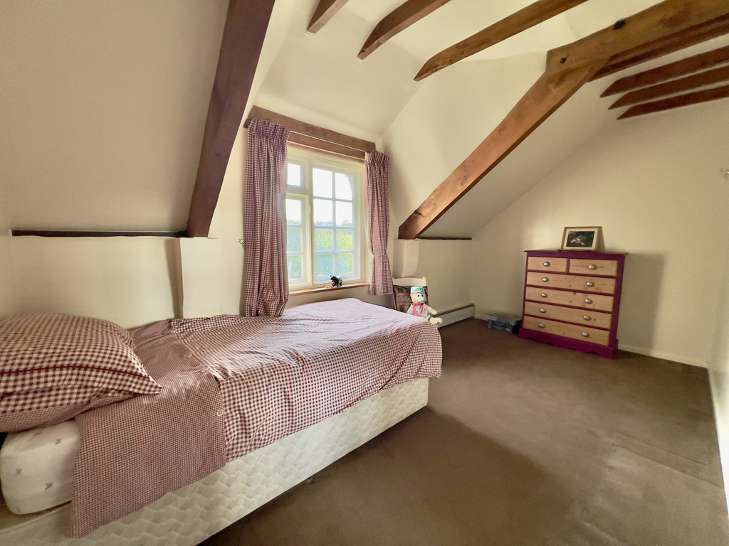 IDYLLIC THATCHED COTTAGE IN APPROXIMATELY ¾ OF AN ACRE - Hilltop Lane, Kilve, Somerset, photo 13
