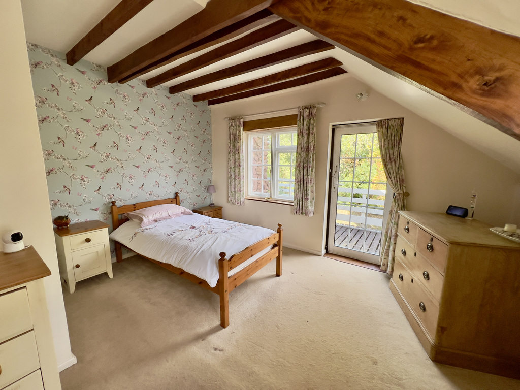 IDYLLIC THATCHED COTTAGE IN APPROXIMATELY ¾ OF AN ACRE - Hilltop Lane, Kilve, Somerset, photo 16