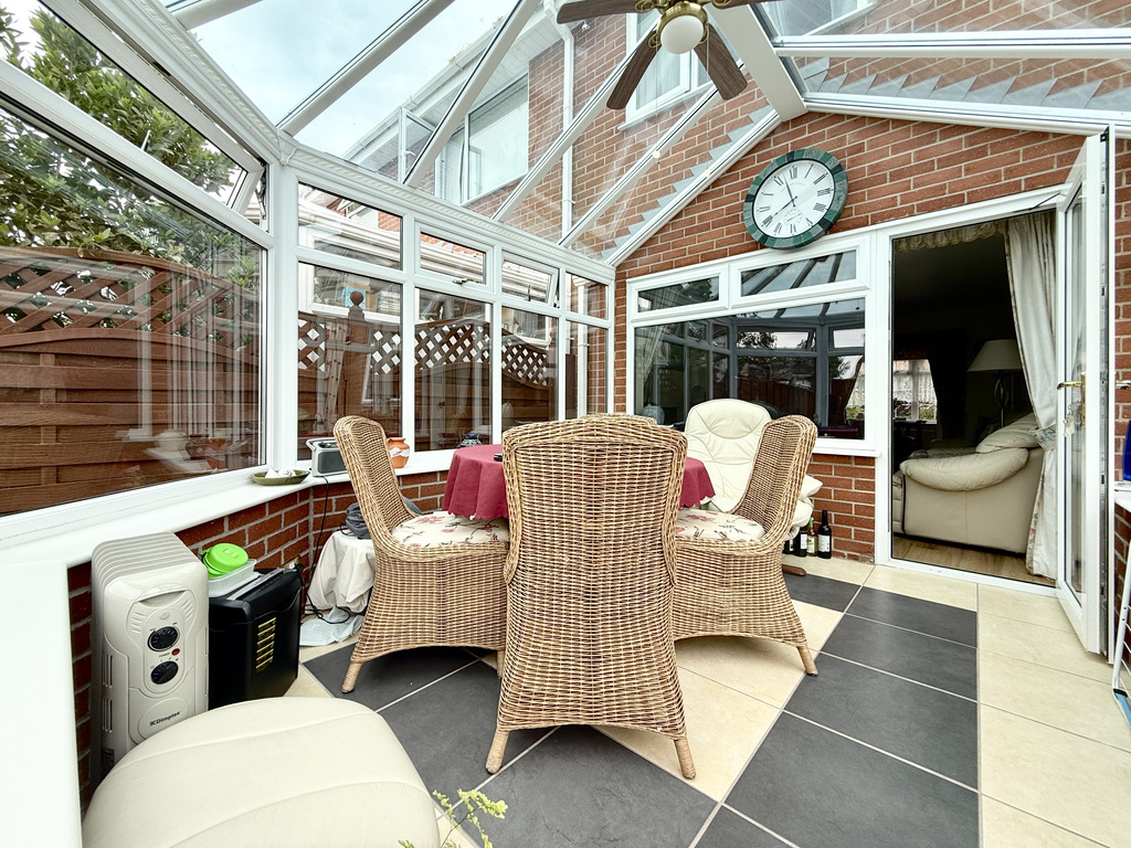 Briar Close, Burnham-On-Sea, Somerset, photo 8