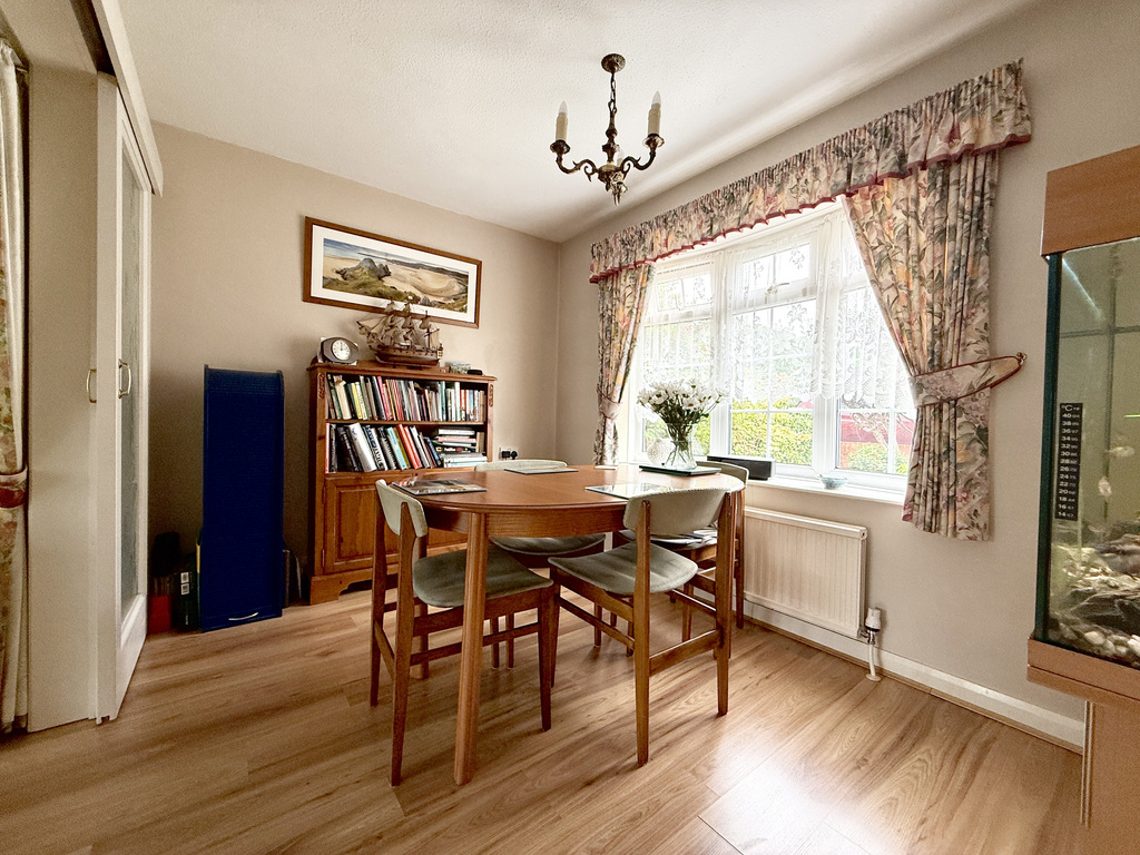 Briar Close, Burnham-On-Sea, Somerset, photo 5