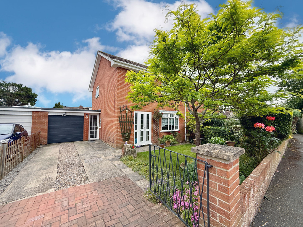 Briar Close, Burnham-On-Sea, Somerset, photo 20