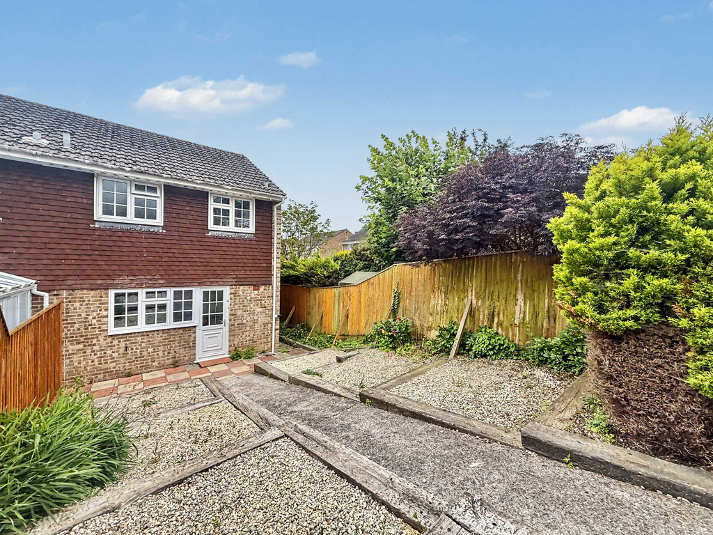 Lime Tree Avenue, Yeovil, Somerset - No Chain, photo 16