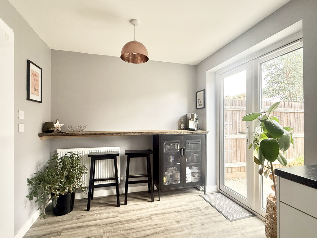 Finch Close, Houndstone, Yeovil, Somerset, photo 10
